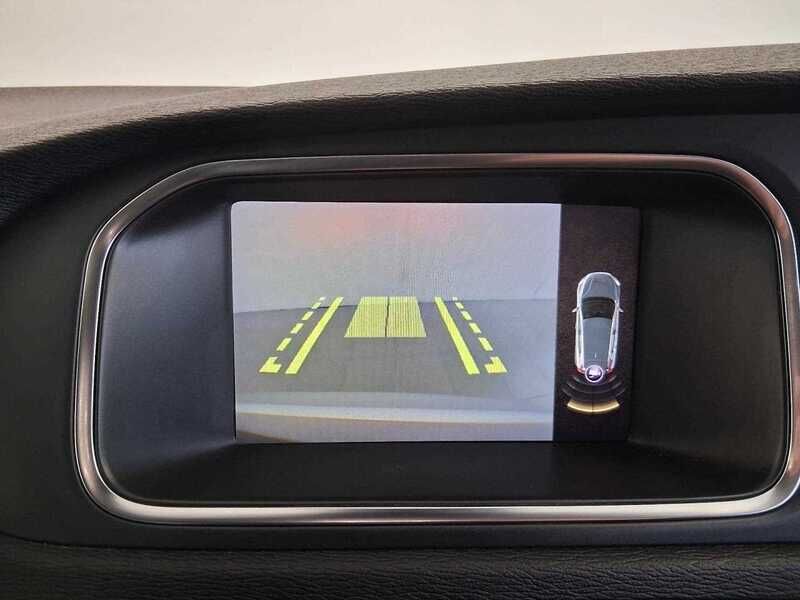 Used Volvo V40 2018 for sale - 77044929: Photo 19