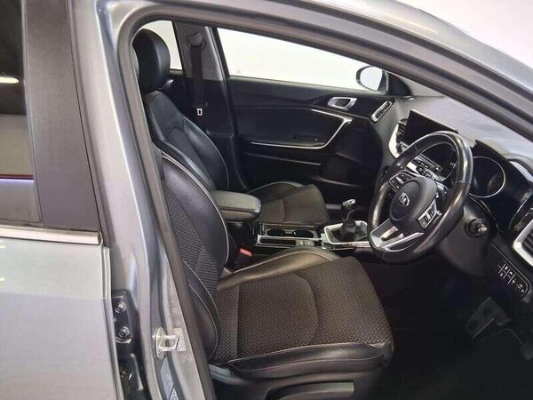 Used Kia XCeed 2020 for sale - 76227299: Photo 11