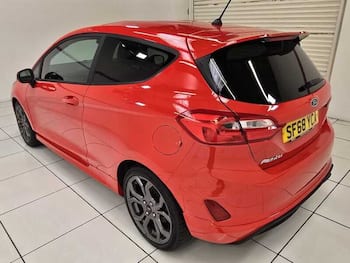 Used Ford Fiesta 2018 for sale - 79478700: Photo