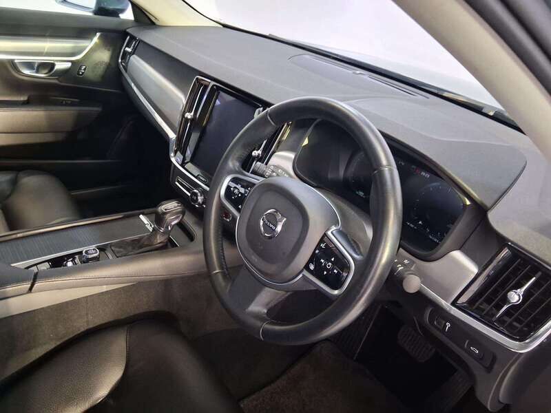 Used Volvo S90 2018 for sale - 77044817: Photo 10