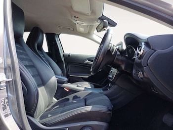 Used Mercedes-Benz GLA 2019 for sale - 79195710: Photo