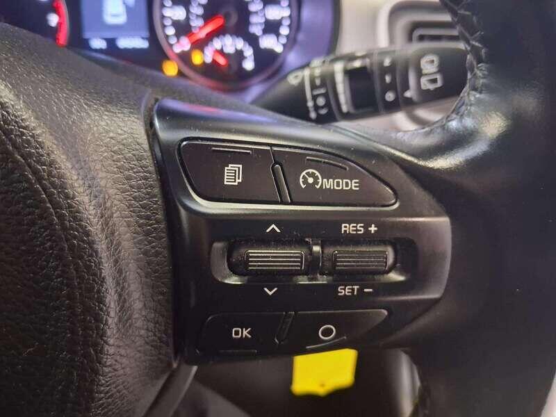 Used Kia Stonic 2019 for sale - 76423175: Photo 18