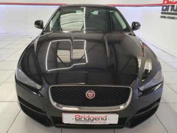 Used Jaguar XE 2018 for sale - 74739129: Photo