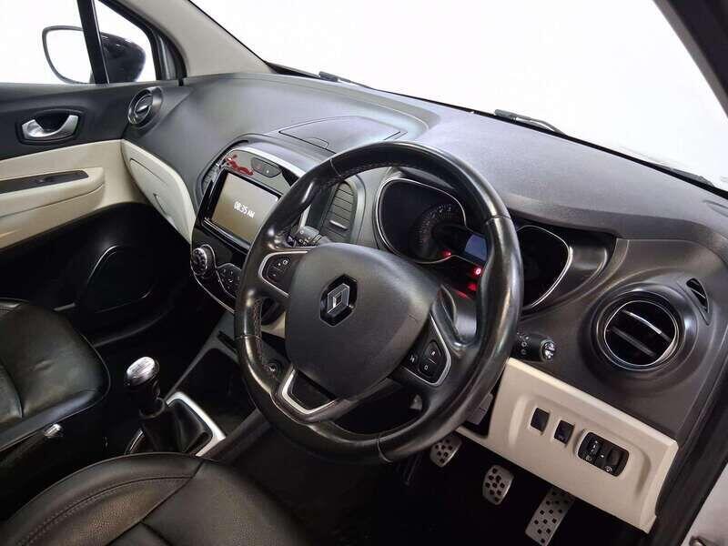 Used Renault Captur 2018 for sale - 76992284: Photo 10