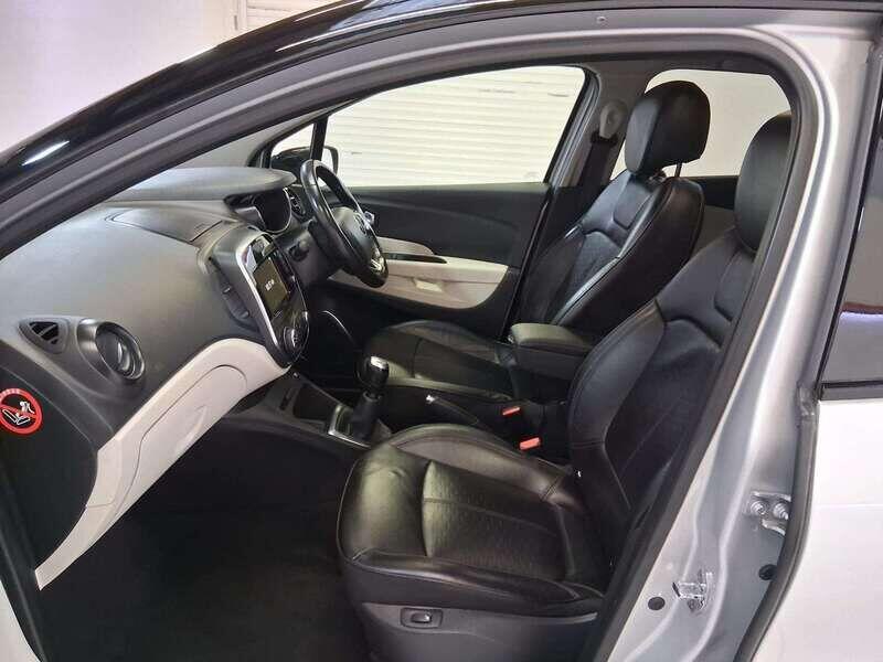 Used Renault Captur 2018 for sale - 76992284: Photo 14