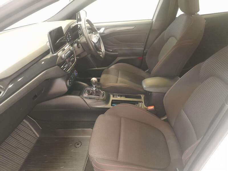 Used Ford Focus 2019 for sale - 77814629: Photo 15