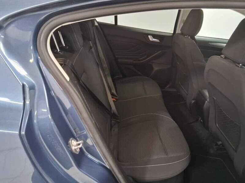 Used Ford Focus 2018 for sale - 76137128: Photo 12