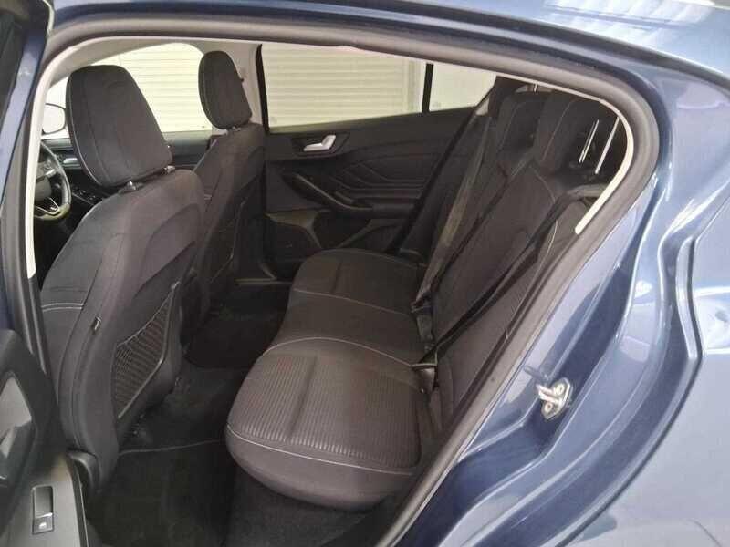 Used Ford Focus 2018 for sale - 76137128: Photo 15