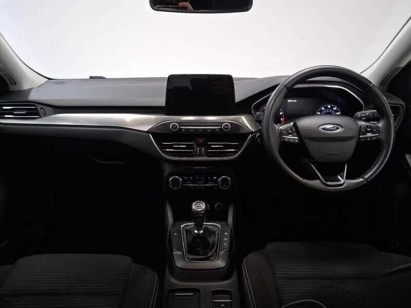 Used Ford Focus 2018 for sale - 76137128: Photo 16