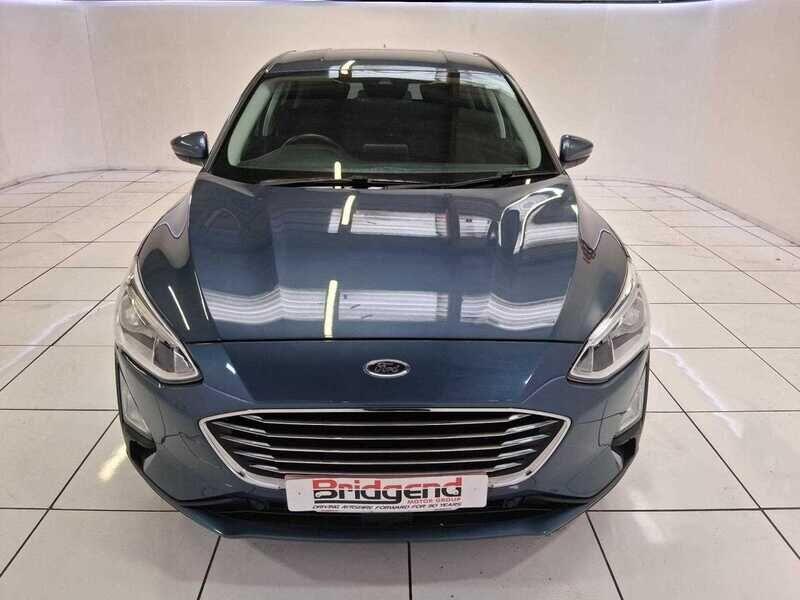 Used Ford Focus 2018 for sale - 76137128: Photo 2