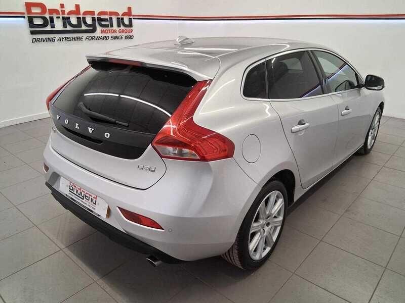 Used Volvo V40 2018 for sale - 76136509: Photo 6