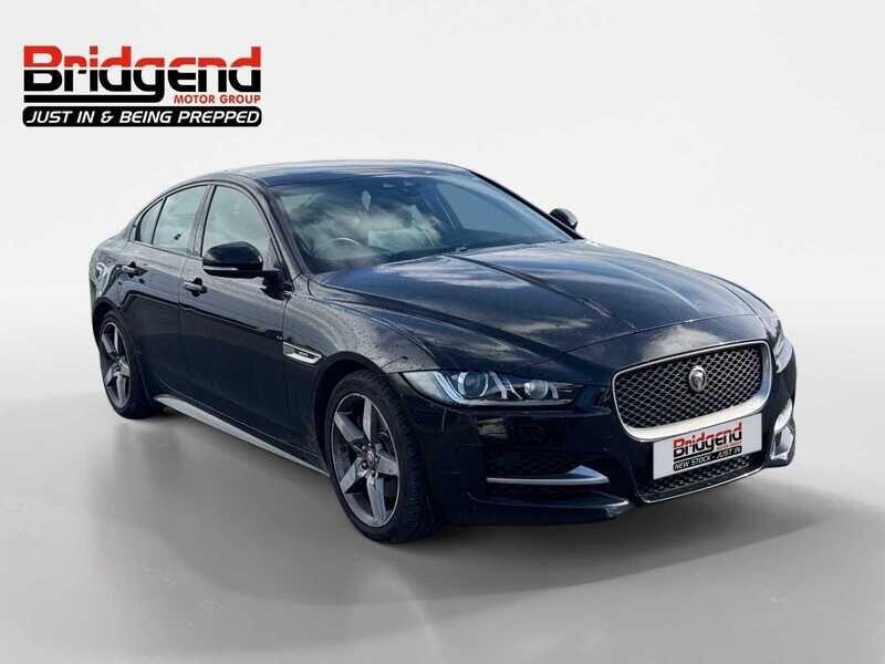 Used Jaguar XE 2018 for sale - 76137622: Photo 1