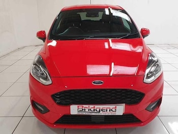 Used Ford Fiesta 2018 for sale - 75102842: Photo