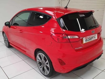 Used Ford Fiesta 2018 for sale - 75102842: Photo