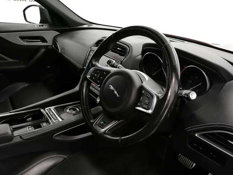 Used Jaguar F-Pace 2017 for sale - 77045326: Photo 11