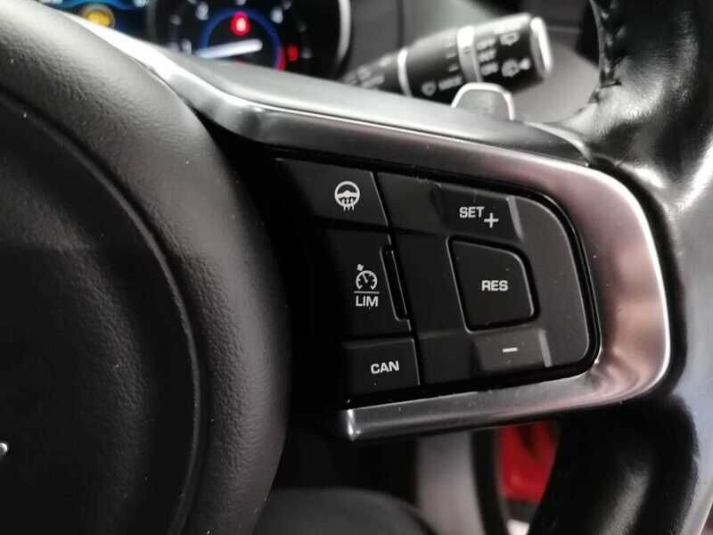 Used Jaguar F-Pace 2017 for sale - 77045326: Photo 23