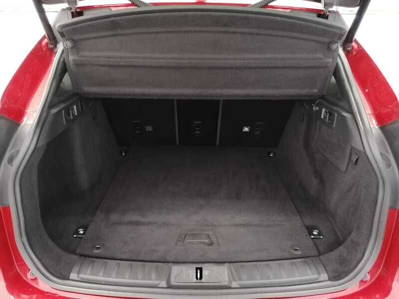 Used Jaguar F-Pace 2017 for sale - 77045326: Photo 8