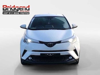 Used Toyota C-HR 2018 for sale - 77044963: Photo