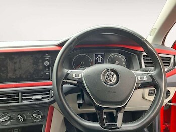 Used Volkswagen Polo 2019 for sale - 78391305: Photo