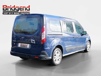 Used Ford Grand Tourneo Connect 2019 for sale - 77831917: Photo
