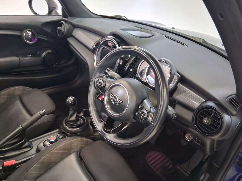 Used MINI Convertible 2018 for sale - 77044897: Photo 11