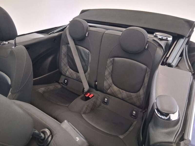 Used MINI Convertible 2018 for sale - 77044897: Photo 16