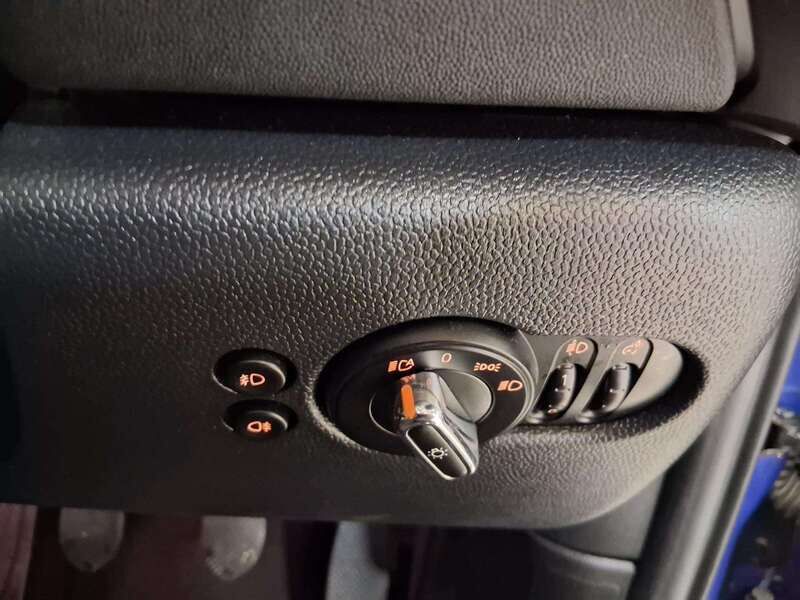 Used MINI Convertible 2018 for sale - 77044897: Photo 23