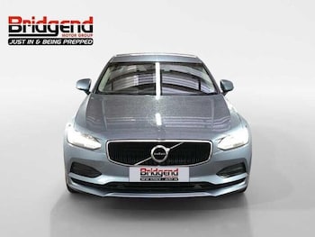 2018 (68) - 2.0 D4 Momentum 4dr Geartronic