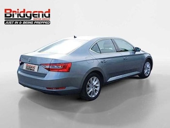 Used Skoda Superb 2018 for sale - 75400832: Photo