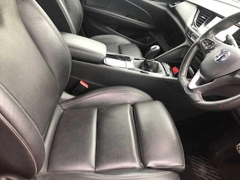 Used Vauxhall Insignia 2019 for sale - 76227898: Photo 4