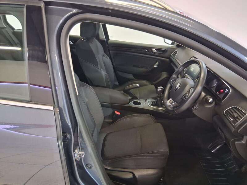 Used Renault Megane 2019 for sale - 77045196: Photo 11