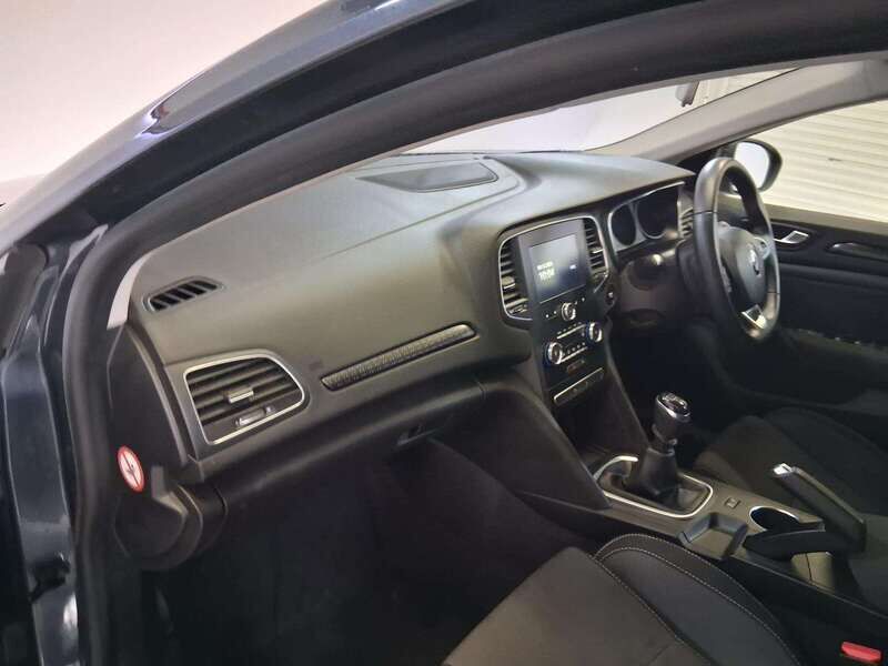 Used Renault Megane 2019 for sale - 77045196: Photo 13