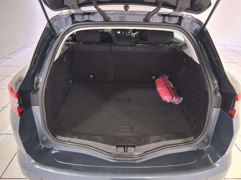 Used Renault Megane 2019 for sale - 77045196: Photo 8