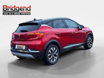 Used Renault Captur 2020 for sale - 76644740: Photo