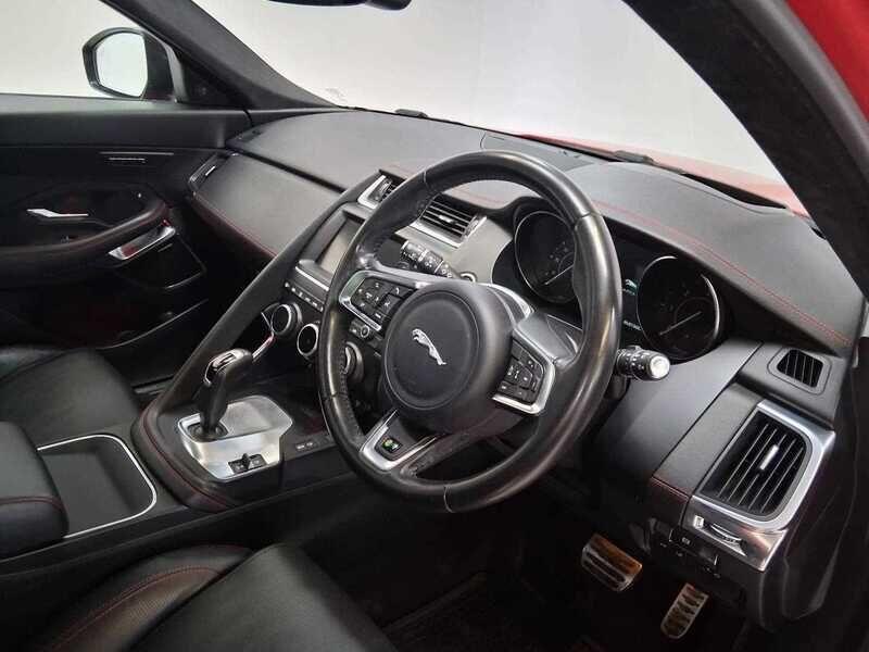 Used Jaguar E-Pace 2018 for sale - 76137570: Photo 11