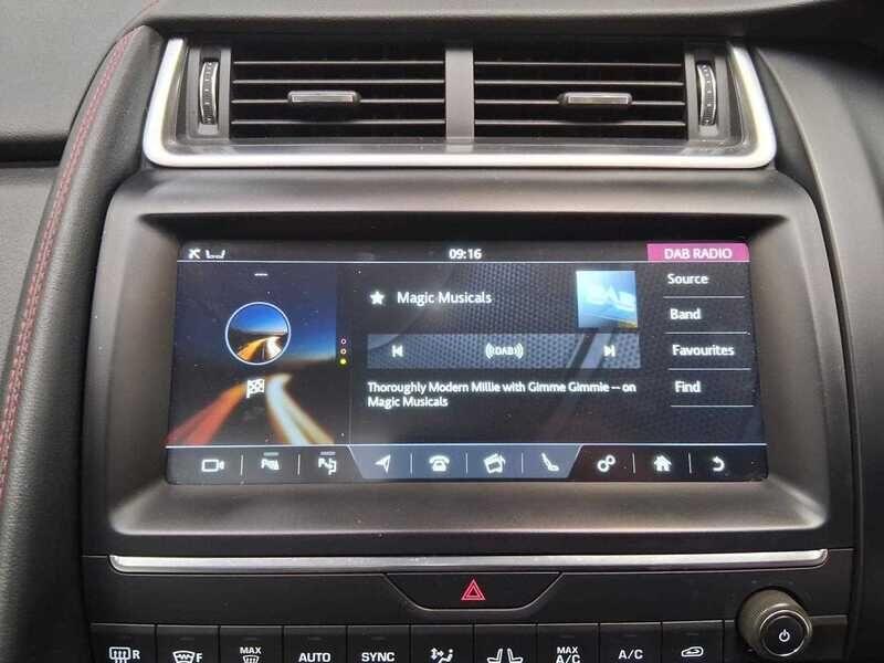 Used Jaguar E-Pace 2018 for sale - 76137570: Photo 18