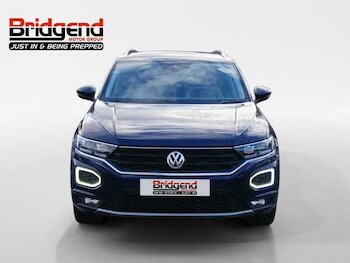 Used Volkswagen T-Roc 2019 for sale - 77831910: Photo