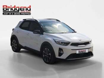 2018 (18) - 1.6 CRDi First Edition SUV 5dr