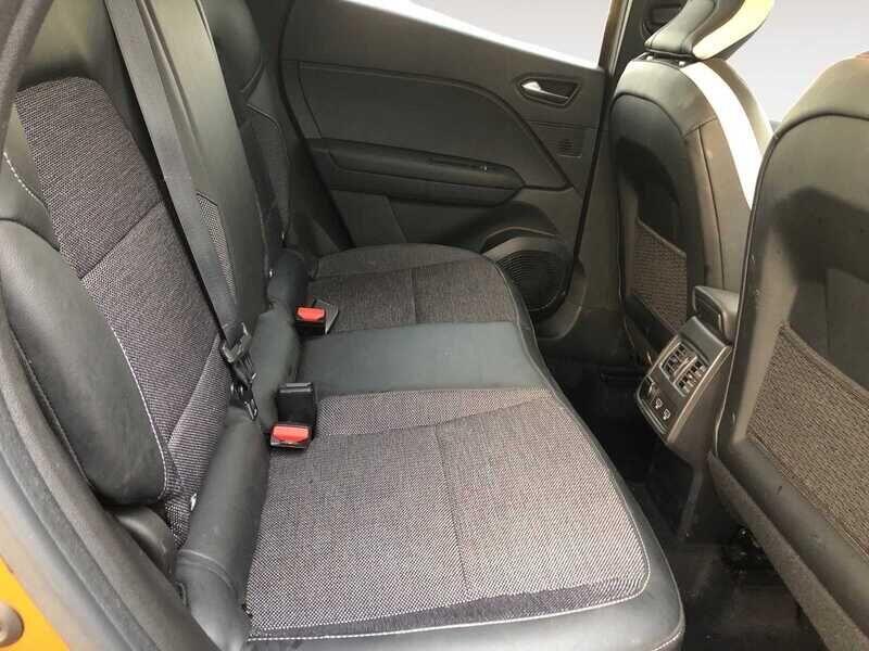 Used Renault Captur 2020 for sale - 76953257: Photo 6