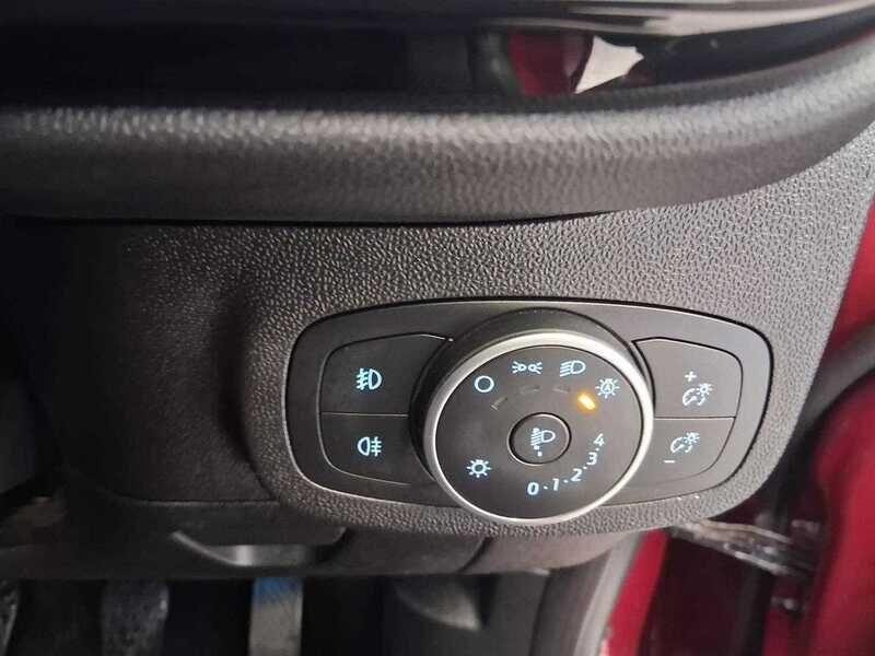 Used Ford Fiesta 2018 for sale - 76136616: Photo 21