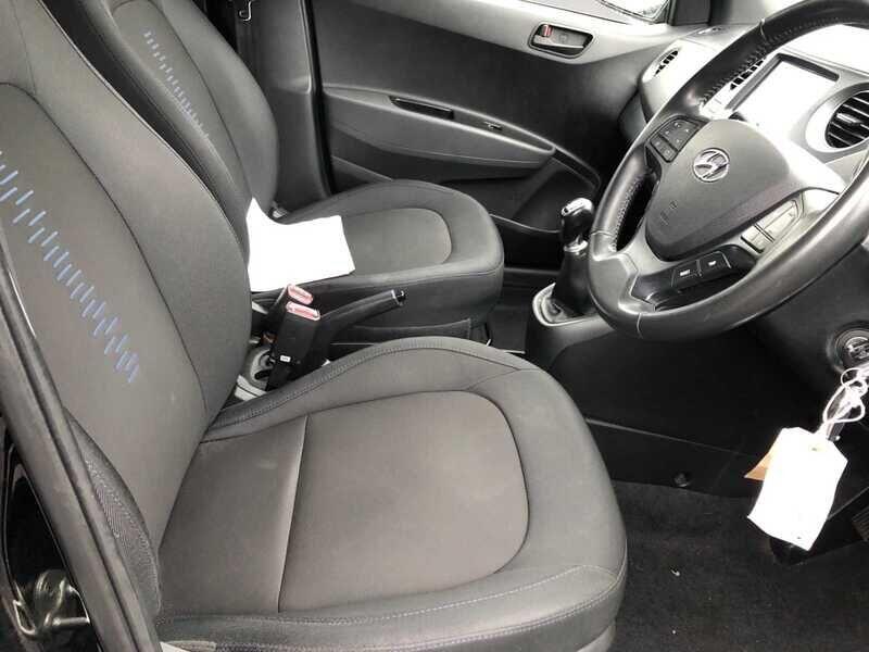 Used Hyundai i10 2019 for sale - 76422929: Photo 4