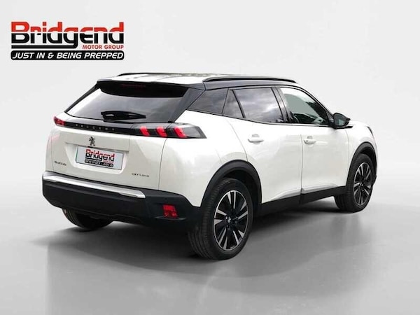Used Peugeot 2008 2021 for sale - 76137357: Photo 3