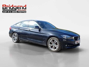 Used BMW 3 Series 2018 for sale - 76138394: Photo