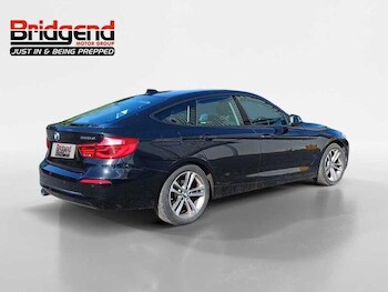 Used BMW 3 Series 2018 for sale - 76138394: Photo