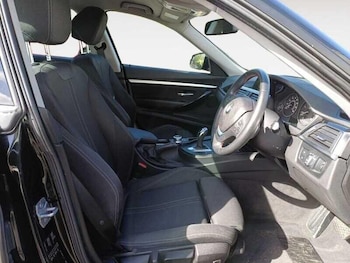Used BMW 3 Series 2018 for sale - 76138394: Photo