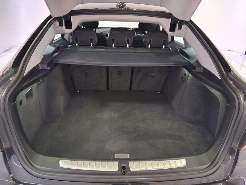 Used BMW 3 Series 2018 for sale - 76138394: Photo 8