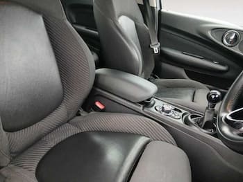 Used MINI Clubman 2018 for sale - 79815503: Photo