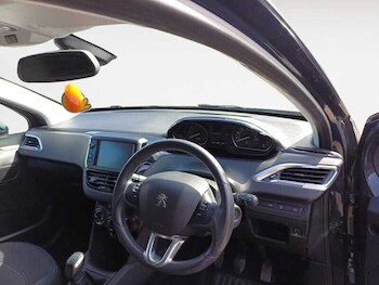 Used Peugeot 208 2019 for sale - 79309384: Photo