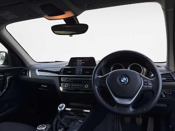 Used BMW 1 Series 2018 for sale - 76336134: Photo