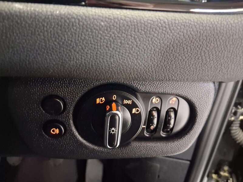 Used MINI Clubman 2019 for sale - 77045332: Photo 23